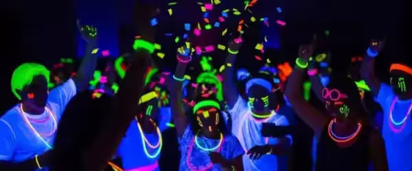 Neon LED vs Iluminacion Tradicional: Comparativa